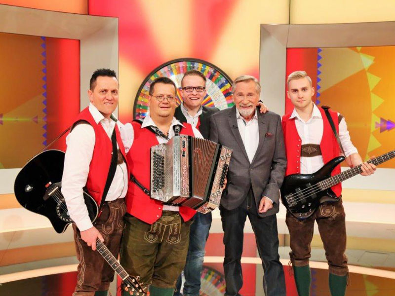 Wildbach-Trio-bei-der-ORF-Brieflos-Show.jpg 